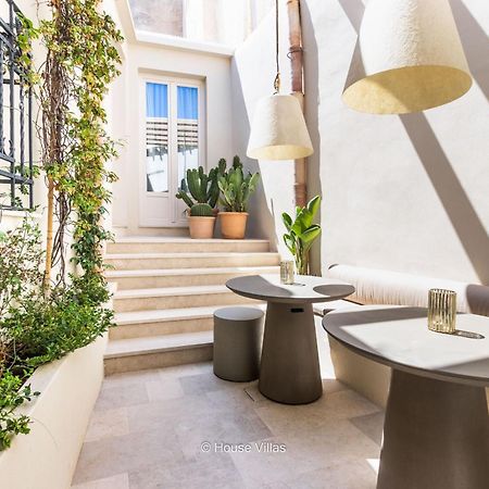 Alma Suite Noto Buitenkant foto