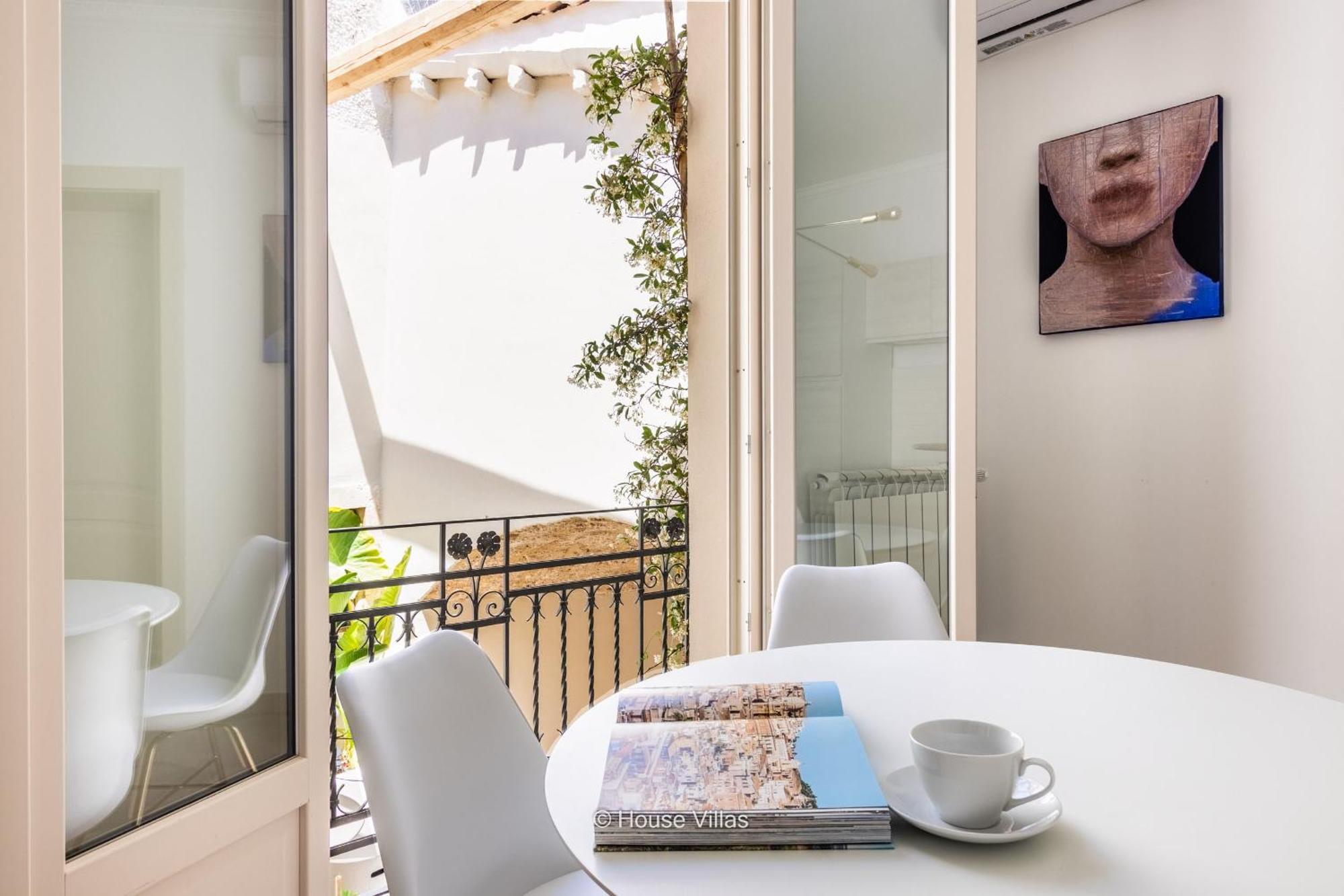 Alma Suite Noto Buitenkant foto